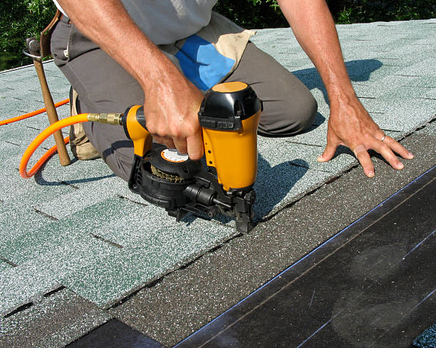 Best Residential Roofing Contractor  in Isle Of Hope, GA
